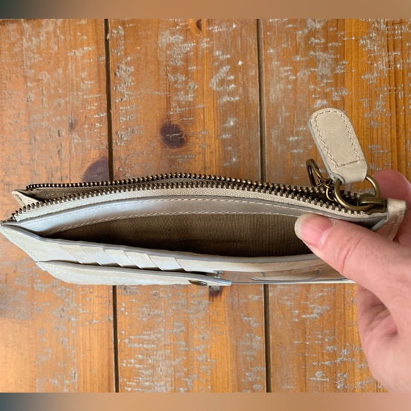 Frye Women's Melissa Snap Card Wallet - Cream/Off White - Picture 5 of 5